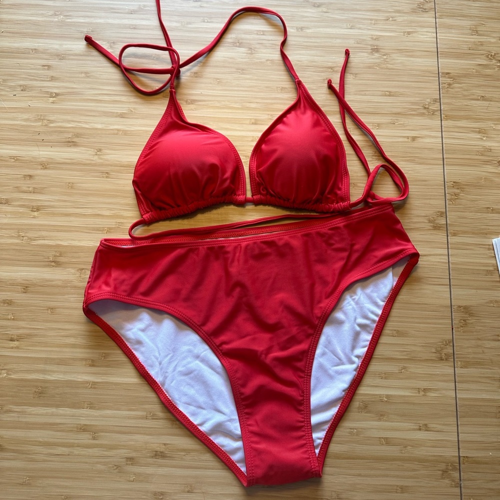 Three piece strawberry swimsuit with coverup new - Picture 2 of 3